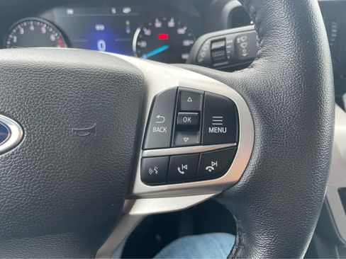 Used 2023 Ford Explorer XLT w/ Class IV Trailer Tow Package image 19