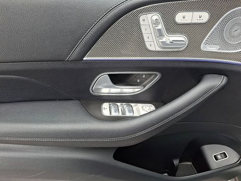 Used 2021 Mercedes-Benz GLE 350 4MATIC image 16