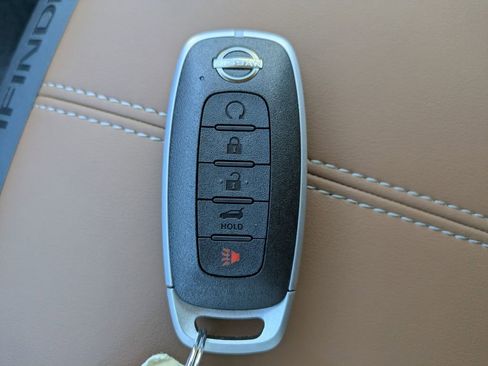 New 2025 Nissan Pathfinder Platinum w/ Cargo Package image 30