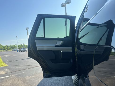 Certified 2025 Ford Expedition Active AWD/4WD image 20