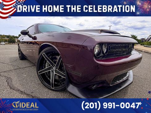 Used 2021 Dodge Challenger R/T Scat Pack w/ Dynamics Package RWD image 34