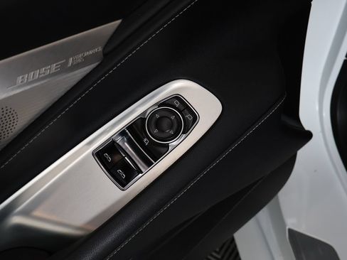 Used 2021 Chevrolet Corvette Stingray Preferred Cpe w/ Battery Protection Package RWD image 16