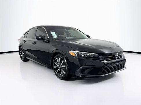 Used 2022 Honda Civic EX image 9