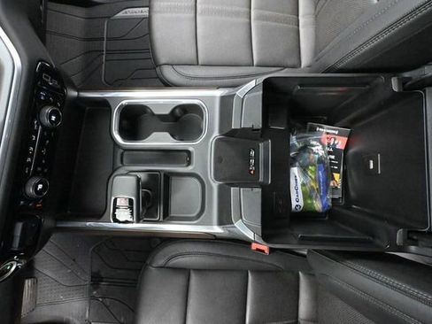 Used 2024 Chevrolet Silverado 1500 High Country w/ High Country Premium Package image 42