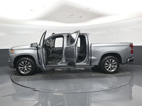 Used 2024 Chevrolet Silverado 1500 RST AWD/4WD image 55