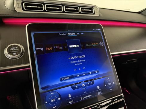 Used 2023 Mercedes-Benz S 500 4MATIC image 25