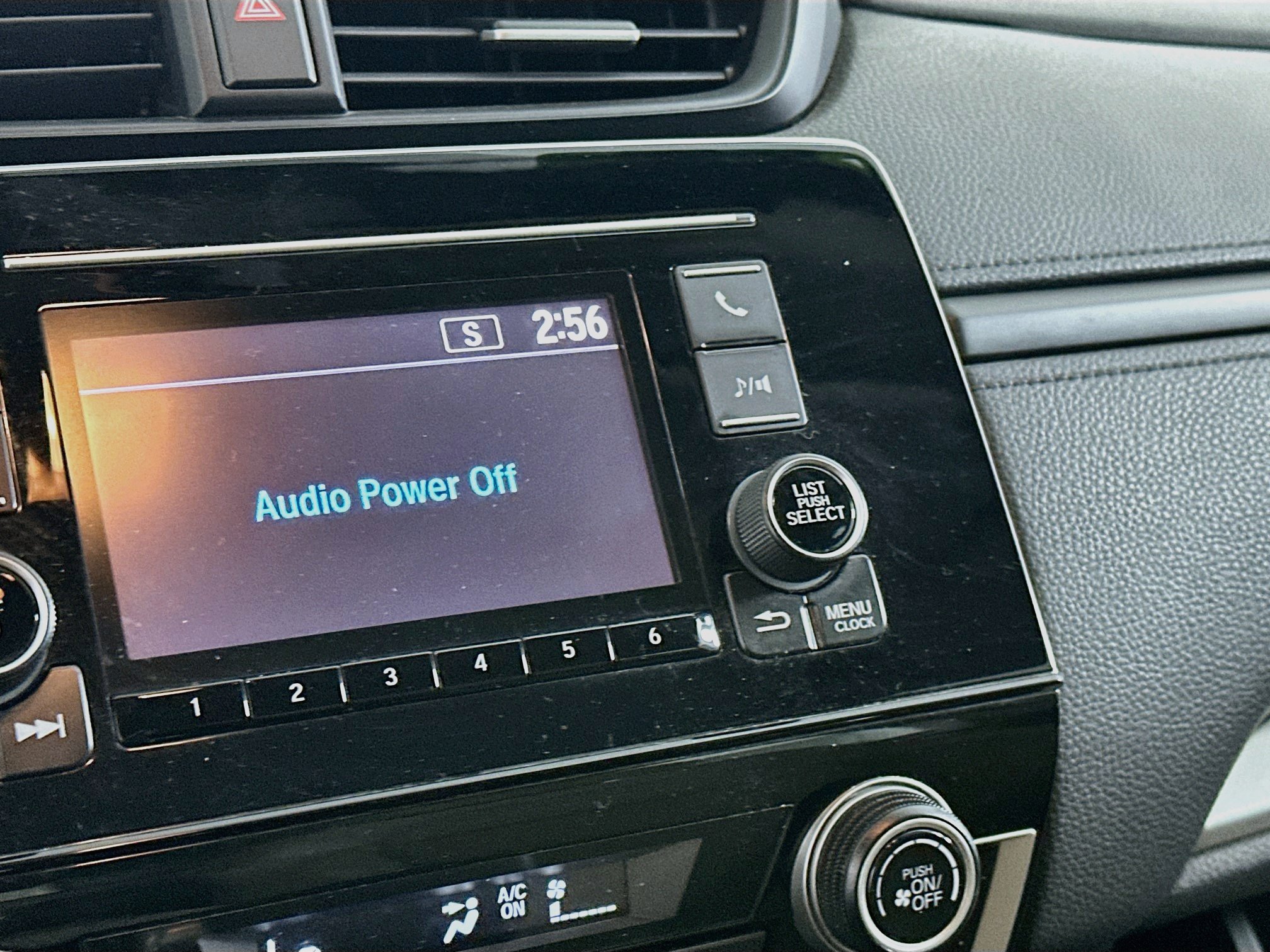 Used 2018 Honda CR-V LX image 21