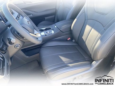 New 2026 INFINITI QX60 Luxe image 20