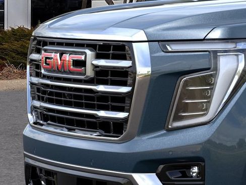 New 2026 GMC Yukon Elevation w/ Elevation Premium Package AWD/4WD image 13