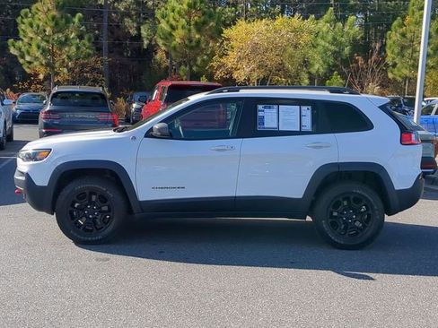 Used 2021 Jeep Cherokee Trailhawk w/ Premium Leather Package image 7