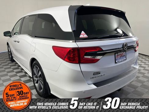 Used 2024 Honda Odyssey Touring image 9