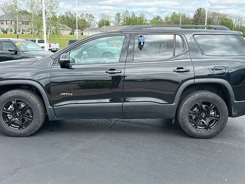 Used 2022 GMC Acadia AT4 w/ Trailering Package AWD/4WD image 4
