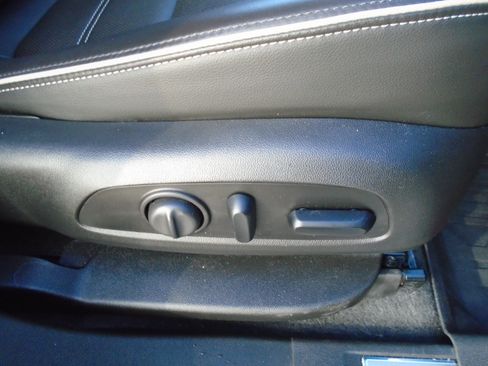 Used 2020 GMC Acadia Denali w/ Technology Package image 28