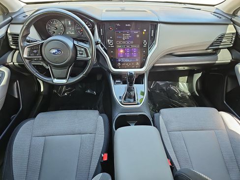 Certified 2022 Subaru Outback Premium AWD/4WD image 9