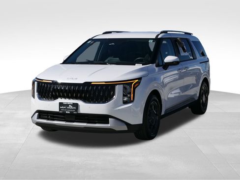 Used 2026 Kia Carnival EX image 7