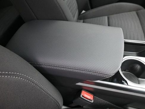 New 2026 Chevrolet Equinox LT FWD image 36