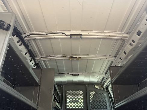Used 2015 Chevrolet Express 2500 RWD image 44