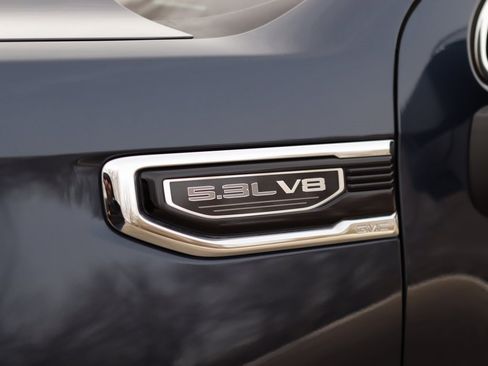 Used 2023 GMC Sierra 1500 SLT w/ SLT Convenience Package image 39