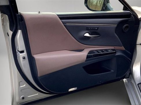 Used 2022 Lexus ES 350 350 image 17