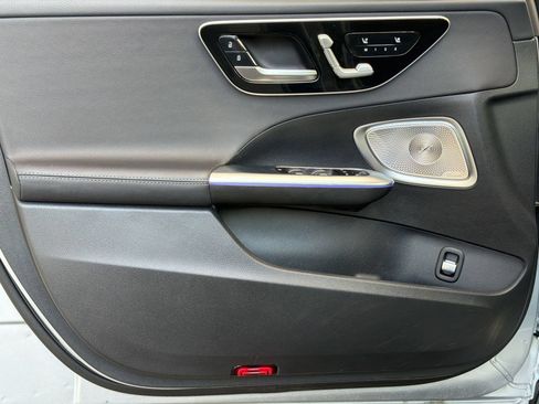 Certified 2026 Mercedes-Benz C 300 4MATIC Sedan image 14
