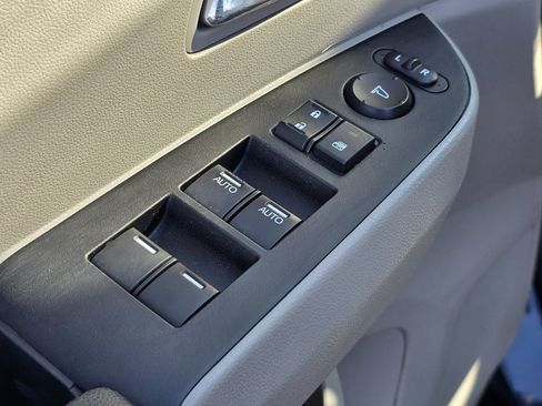 Used 2016 Honda Odyssey EX-L image 26
