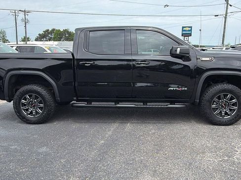 Used 2024 GMC Sierra 1500 AT4X AWD/4WD image 4