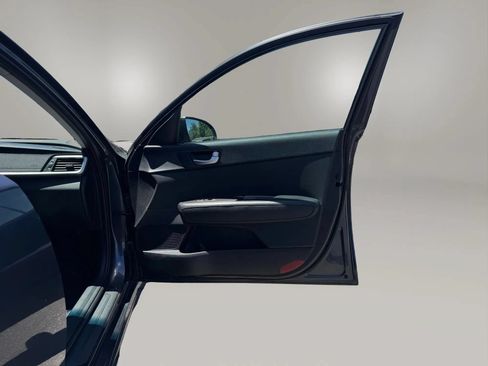 Used 2019 Kia Optima LX FWD image 37