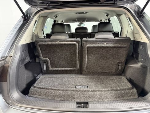 Used 2022 Volkswagen Tiguan SE image 27