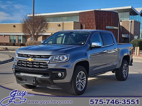 Used 2022 Chevrolet Colorado LT w/ Luxury Package image 1