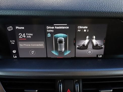Used 2024 Alfa Romeo Stelvio Ti w/ Active Assist Plus Package AWD/4WD image 29