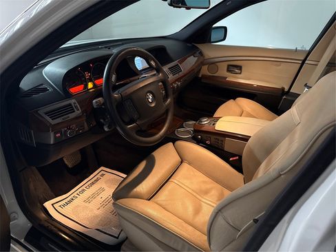 Used 2008 BMW 750Li image 9