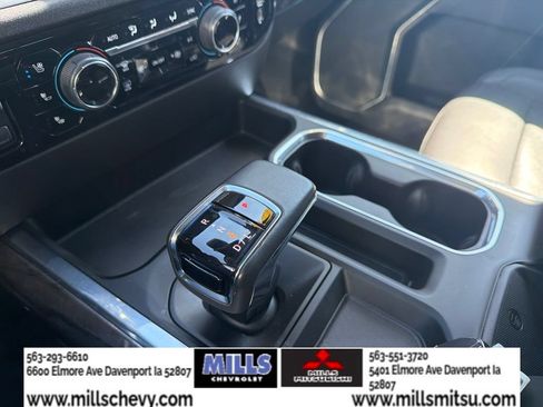 Used 2022 Chevrolet Silverado 1500 LTZ AWD/4WD image 18