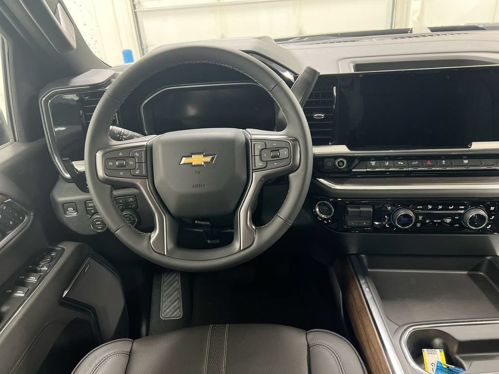 New 2026 Chevrolet Silverado 2500 High Country w/ Technology Package AWD/4WD image 11