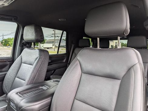 Used 2022 Chevrolet Tahoe Z71 AWD/4WD image 15