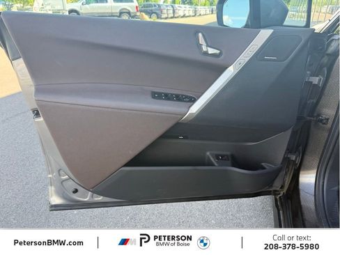 Used 2024 BMW iX xDrive50 w/ Convenience Package AWD/4WD image 15
