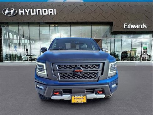 Used 2022 Nissan Titan PRO-4X w/ Pro-4x Convenience Package image 11