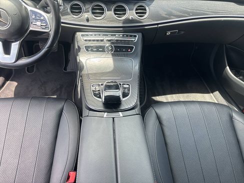 Used 2020 Mercedes-Benz E 350 Sedan image 37