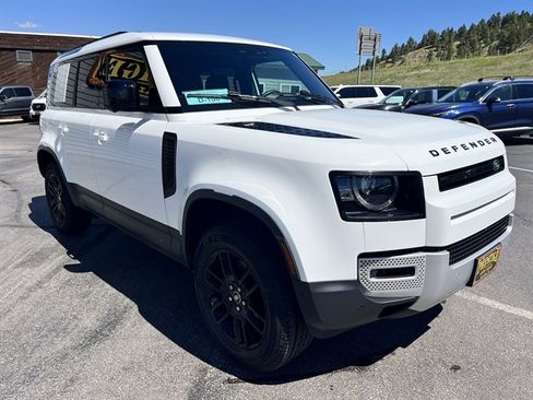 Used 2025 Land Rover Defender 110 S AWD/4WD image 3