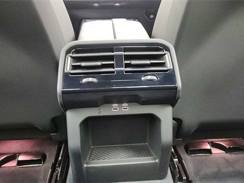 Used 2025 BMW 540i xDrive image 55