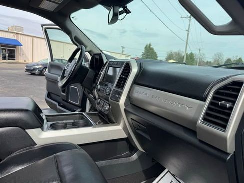 Used 2021 Ford F350 Lariat w/ Tremor Off-Road Package AWD/4WD image 41