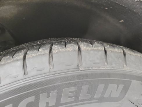 Certified 2025 Cadillac XT5 Premium Luxury image 4