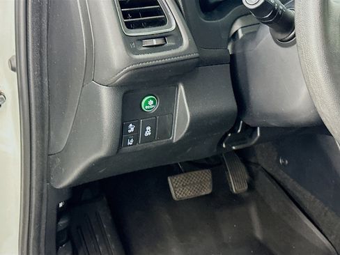 Used 2022 Honda HR-V EX image 17