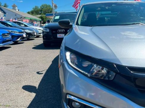 Used 2019 Honda Civic EX image 2