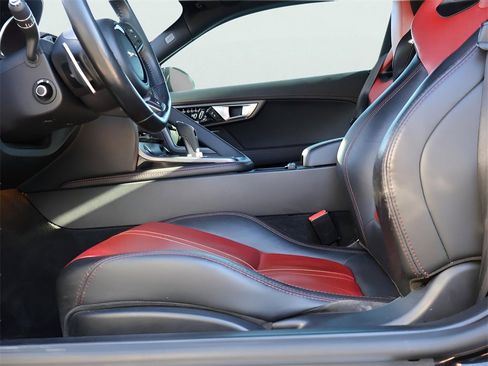 Used 2017 Jaguar F-TYPE R image 35