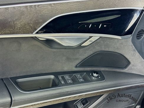 Used 2022 Audi A8 L 3.0T image 23