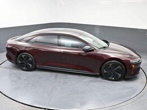 Used 2024 Lucid Air Touring image 46