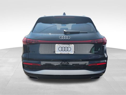New 2025 Audi Q5 Premium image 6