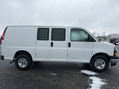 Used 2023 GMC Savana 2500 Work Van w/ Driver Convenience Package image 2