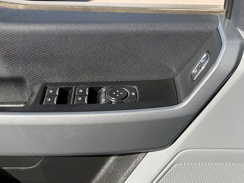 Used 2021 Ford F150 XLT image 23