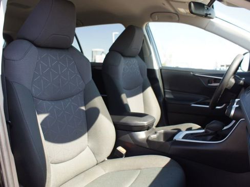 Used 2024 Toyota RAV4 XLE image 20